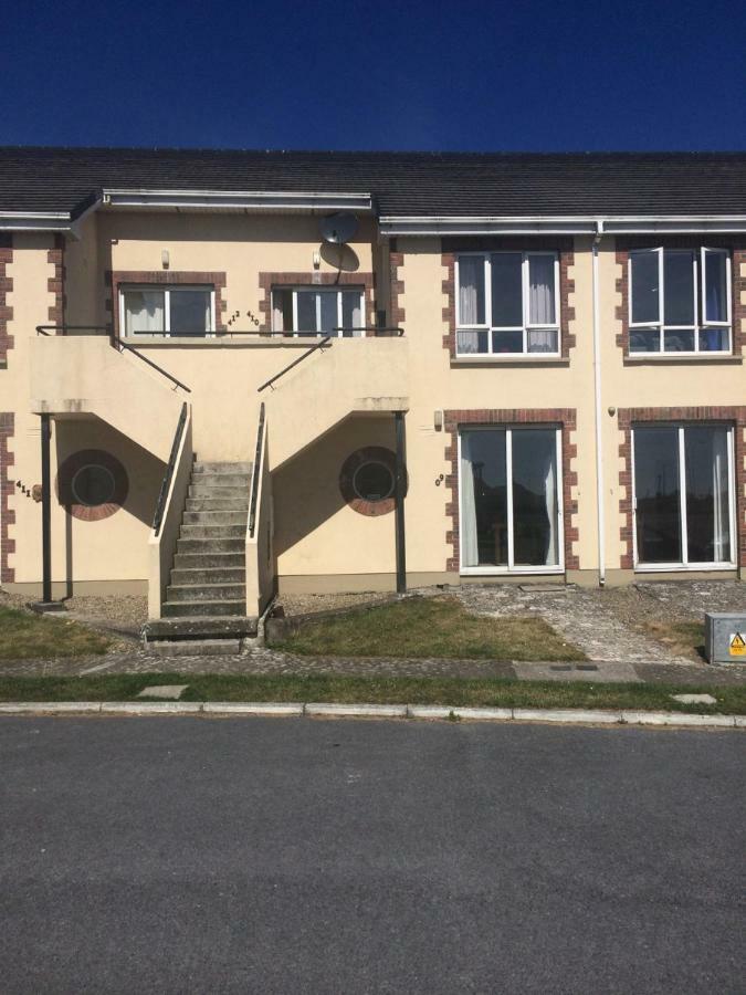 Kilkee Bay Apartments Экстерьер фото